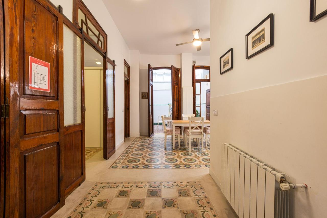 バレンシアFlorit Flats - Traditional House In El Cabanyalアパートメント エクステリア 写真