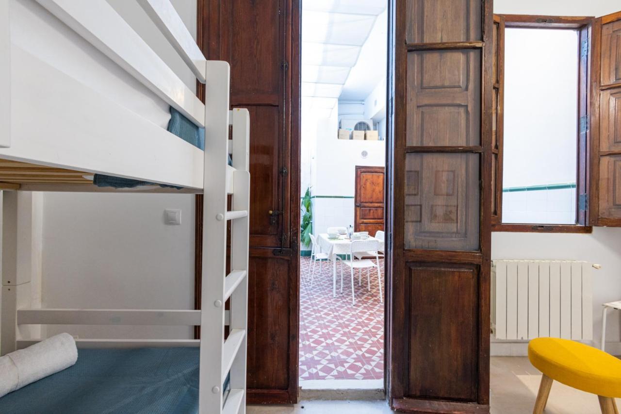 バレンシアFlorit Flats - Traditional House In El Cabanyalアパートメント エクステリア 写真
