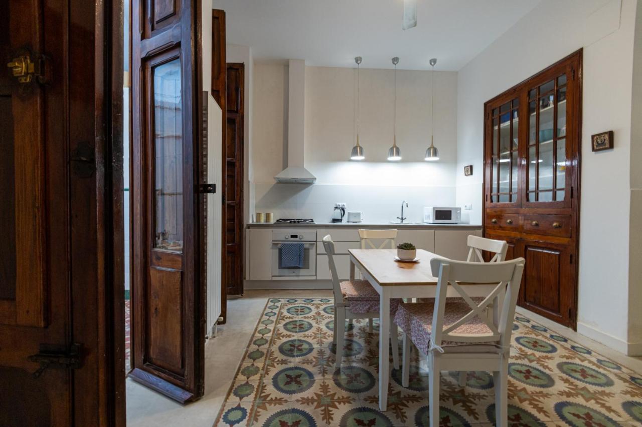 バレンシアFlorit Flats - Traditional House In El Cabanyalアパートメント エクステリア 写真