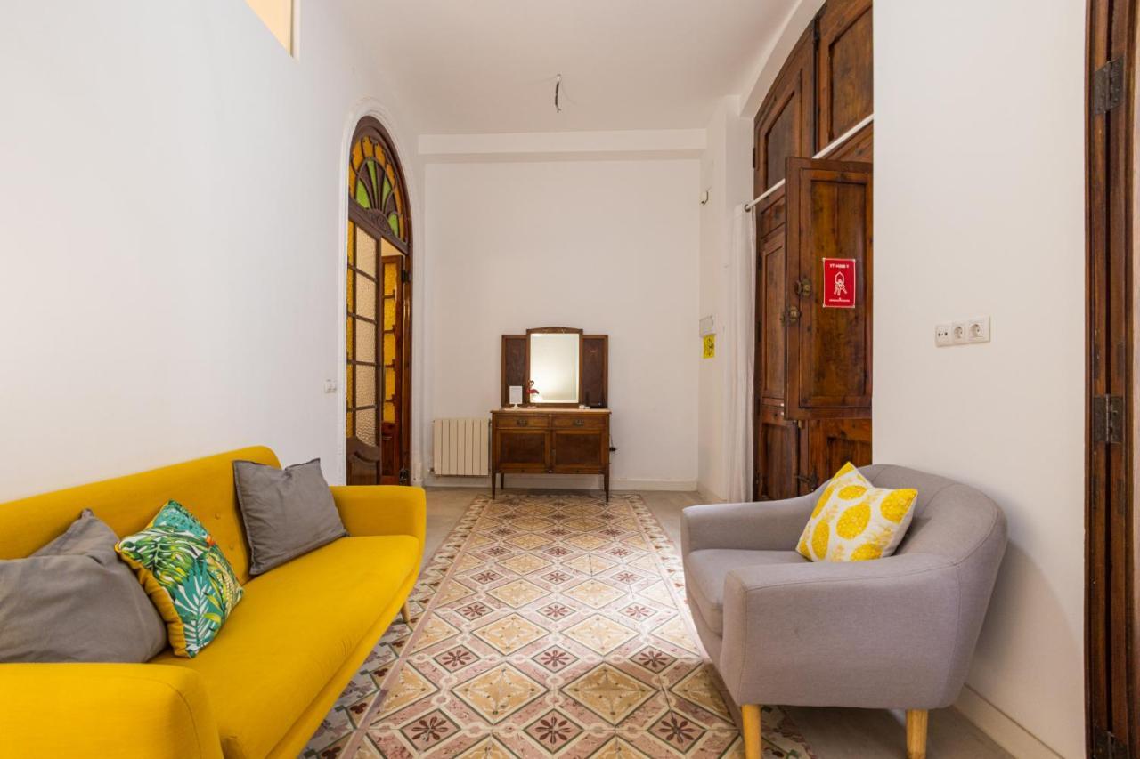 バレンシアFlorit Flats - Traditional House In El Cabanyalアパートメント エクステリア 写真