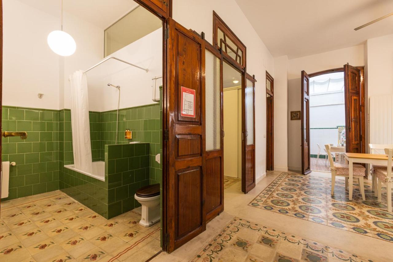 バレンシアFlorit Flats - Traditional House In El Cabanyalアパートメント エクステリア 写真