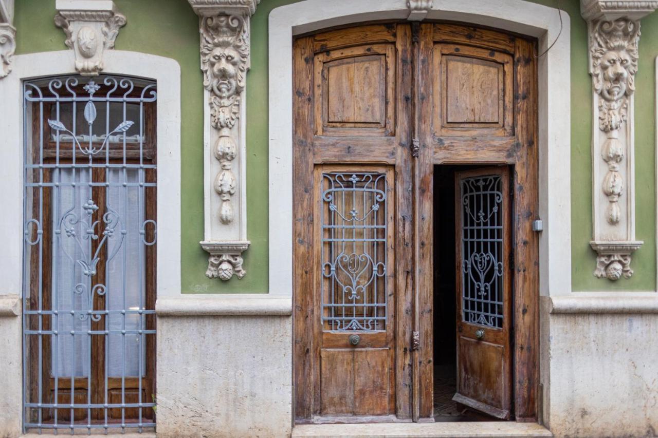 バレンシアFlorit Flats - Traditional House In El Cabanyalアパートメント エクステリア 写真